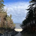 Eden - Domki, Pokoje, Apartamenty, Sauna, Jacuzzi Lodge Jastrzębia Góra