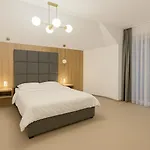 Eden - Domki, Pokoje, Apartamenty, Sauna, Jacuzzi * Jastrzębia Góra