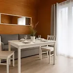 Eden - Domki, Pokoje, Apartamenty, Sauna, Jacuzzi Lodge Jastrzębia Góra