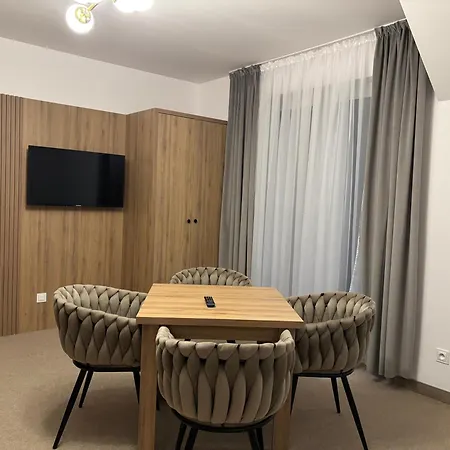 Eden - Domki, Pokoje, Apartamenty, Sauna, Jacuzzi