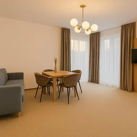 Eden - Domki, Pokoje, Apartamenty, Sauna, Jacuzzi Lodge