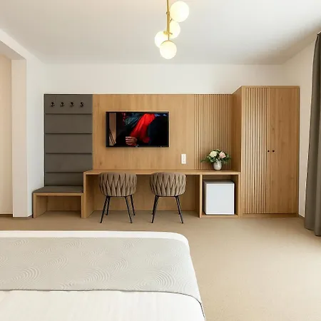 Eden - Domki, Pokoje, Apartamenty, Sauna, Jacuzzi