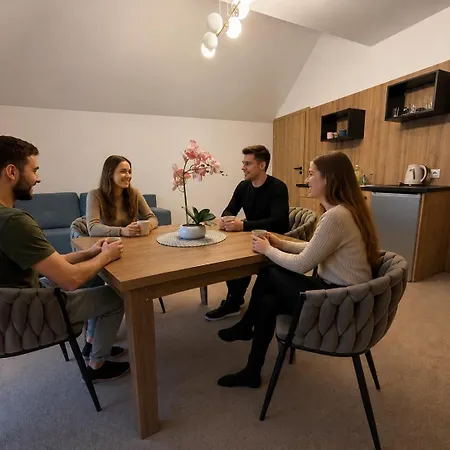 Eden - Domki, Pokoje, Apartamenty, Sauna, Jacuzzi * Jastrzebia Gora