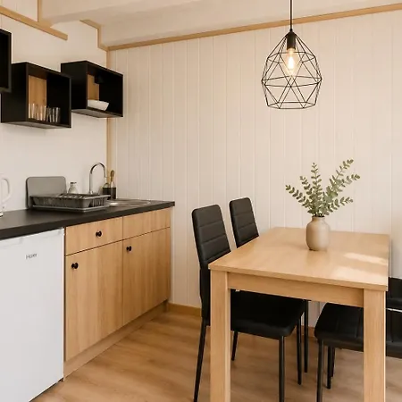 Eden - Domki, Pokoje, Apartamenty, Sauna, Jacuzzi