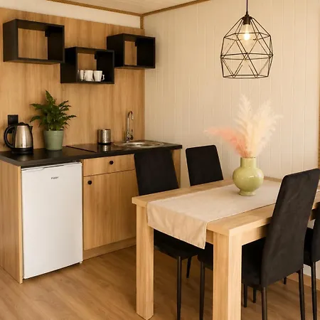Eden - Domki, Pokoje, Apartamenty, Sauna, Jacuzzi * Jastrzębia Góra