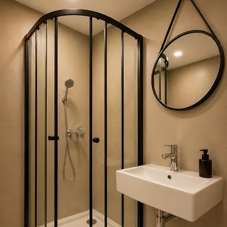 Chata Eden - Domki, Pokoje, Apartamenty, Sauna, Jacuzzi Jastrzębia Góra