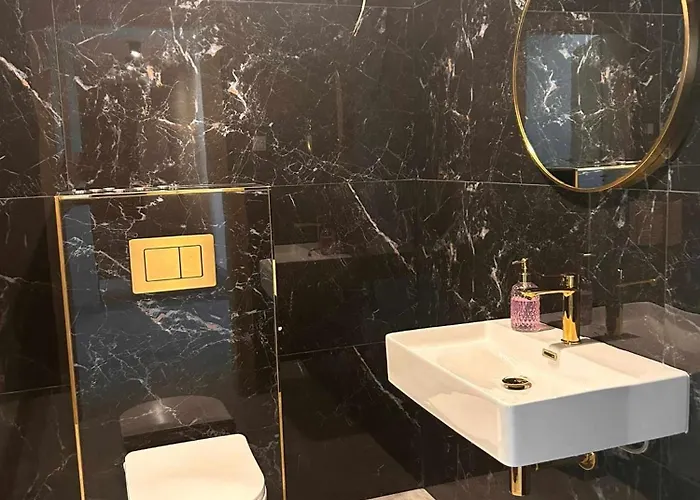 Eden - Domki, Pokoje, Apartamenty, Sauna, Jacuzzi * Jastrzębia Góra