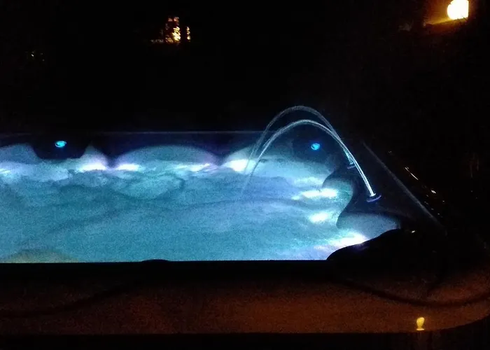 ロッジ Eden - Domki, Pokoje, Apartamenty, Sauna, Jacuzzi Jastrzębia Góra