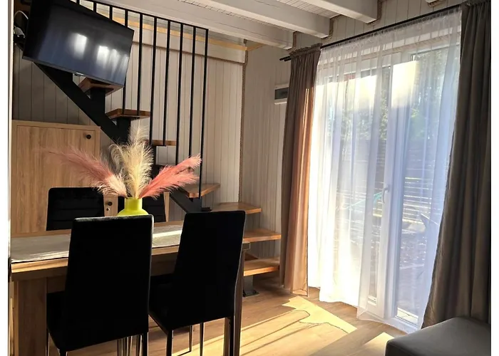 Eden - Domki, Pokoje, Apartamenty, Sauna, Jacuzzi