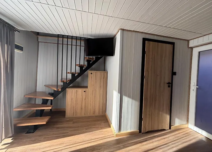 Eden - Domki, Pokoje, Apartamenty, Sauna, Jacuzzi