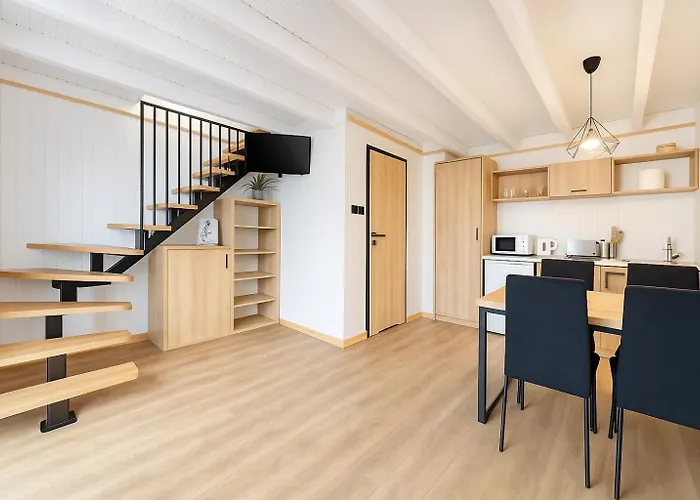 Alojamento de Turismo Selvagem Eden - Domki, Pokoje, Apartamenty, Sauna, Jacuzzi Jastrzębia Góra