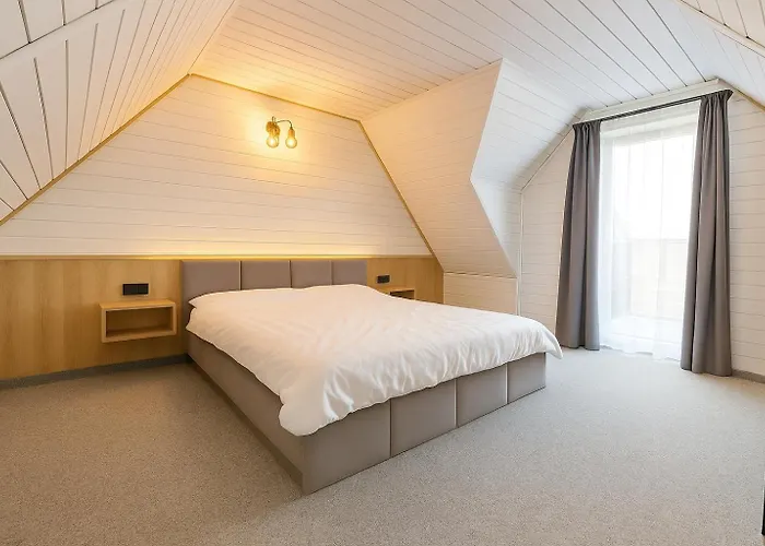 Eden - Domki, Pokoje, Apartamenty, Sauna, Jacuzzi